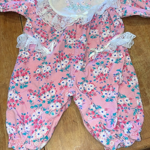 Vintage Floral Corduroy Cottagecore Baby Jumper - Picture 3 of 4